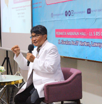 Education Class RS Onkologi Solo Bahas Nyeri Setelah Makan Berlemak dan Batu Empedu
